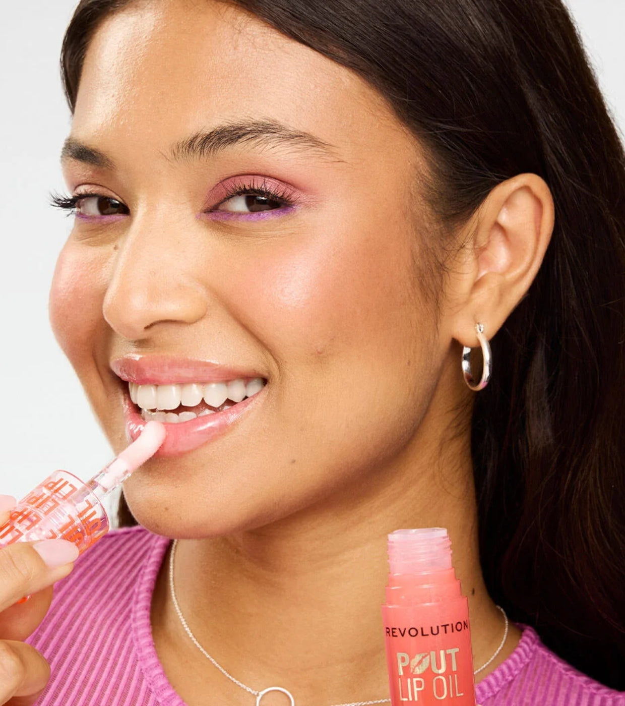 Revolution - Aceite labial Pout Lip - Juicy Peach