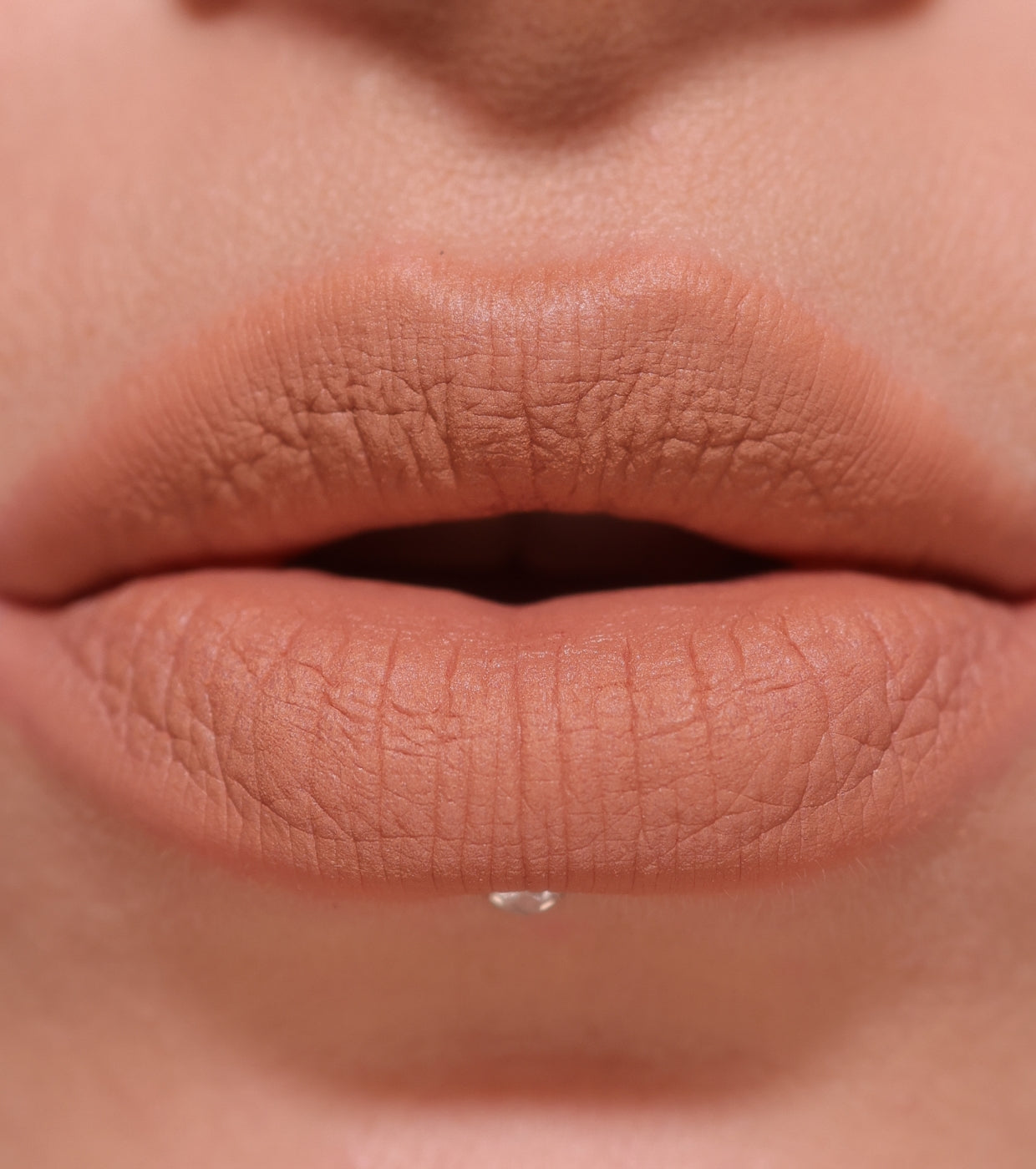 Revolution - Labial líquido mate Air Blur - Natural