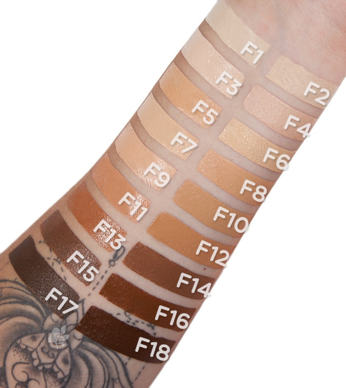 Makeup Revolution - Base de maquillaje en Stick Fast Base - F8