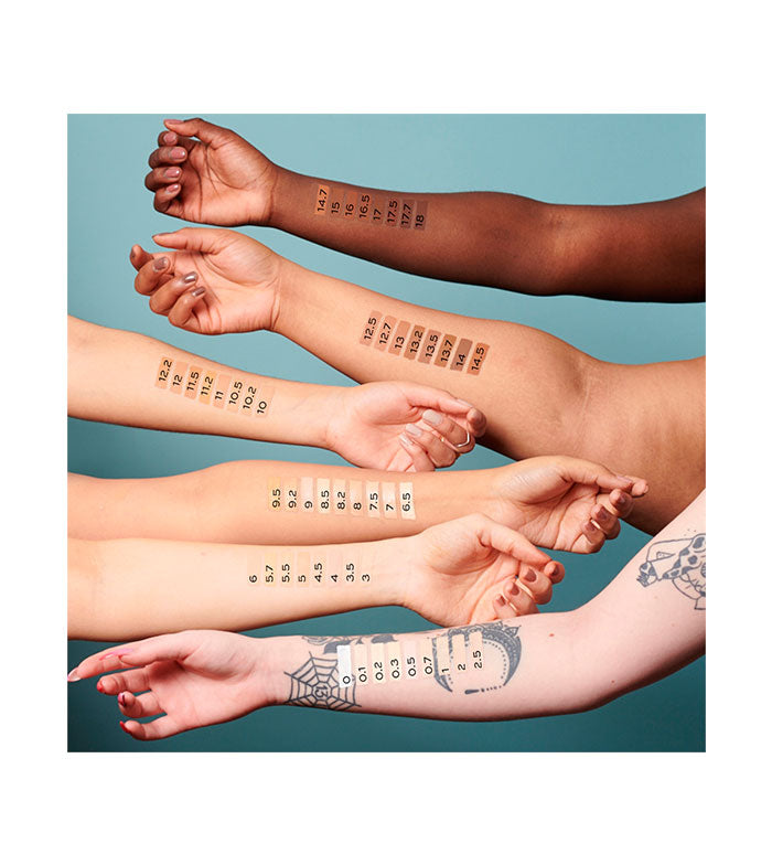 Revolution - Corrector líquido Conceal & Define - C7.5