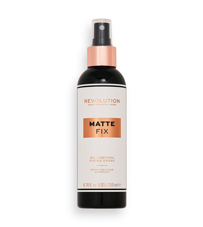 Makeup Revolution - Fijador del maquillaje en Spray Matte Fix Oil Control