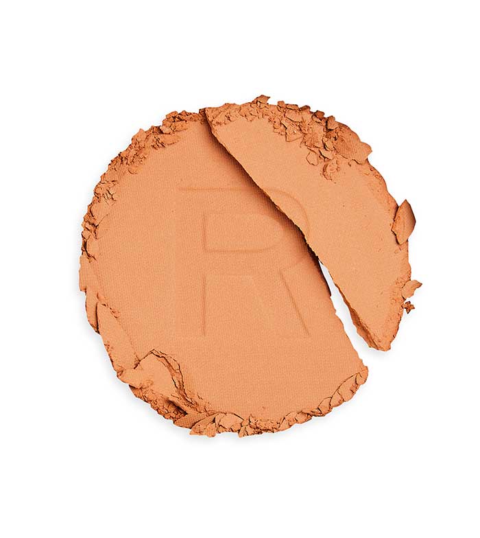 Revolution - Base de maquillaje en polvo Conceal & Define - P9.2