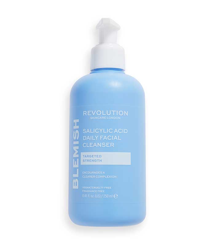 Revolution Skincare - Limpiador facial Blemish Targeting con ácido salicílico