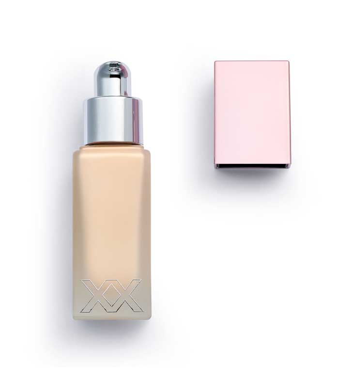 XX Revolution - Base de maquillaje Glow Skin Fauxxdation - FX1.5