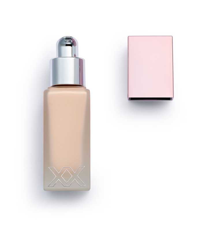 XX Revolution - Base de maquillaje Glow Skin Fauxxdation - FX6.5