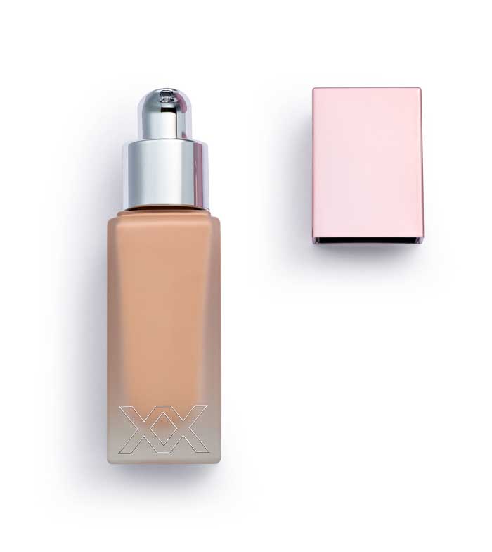 XX Revolution - Base de maquillaje Glow Skin Fauxxdation - FX8