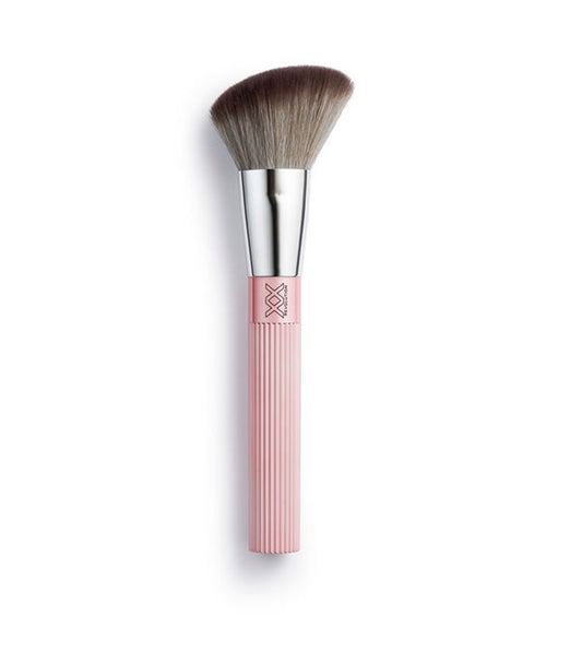 XX Revolution - Brocha biselada para rostro Xxpert Brushes - The Professional